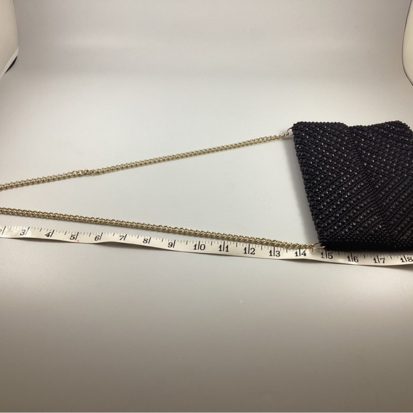 Vintage Handmade Black Beaded Purse With Satin Lining And 15” Gold Tone Chain. - Picture 10 of 10